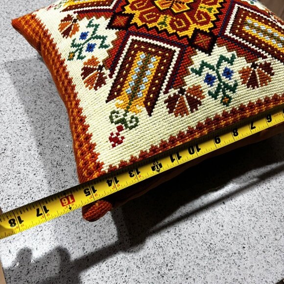 Vintage Needlepoint Throw Pillow Orange Folk Kitsch Grannycore Fall - Picture 3 of 4